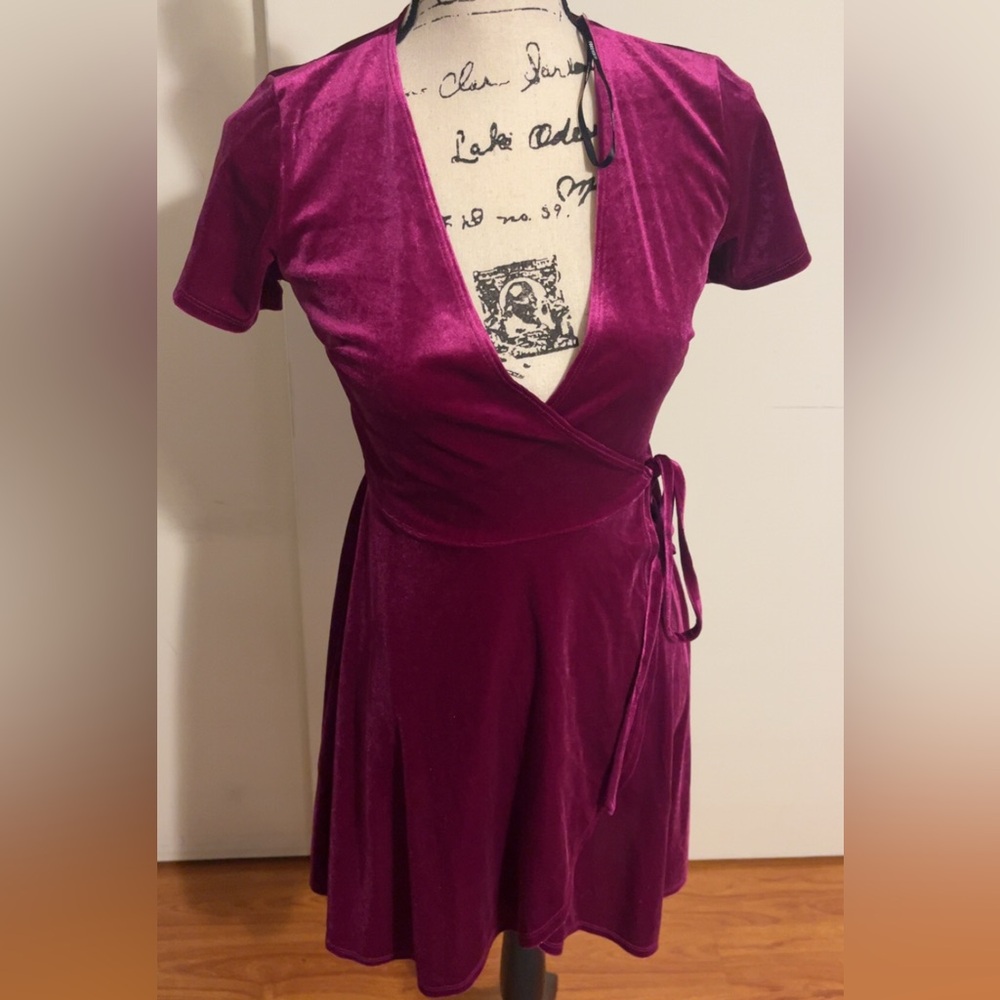 Forever 21 Velvet Wrap Midi Dress in Deep Pink